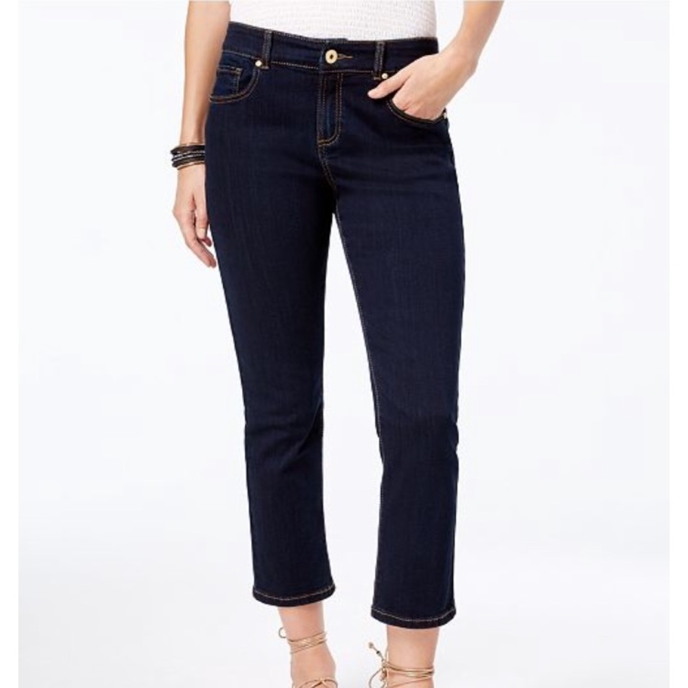 BNWOT INC Curvy Cropped Pants